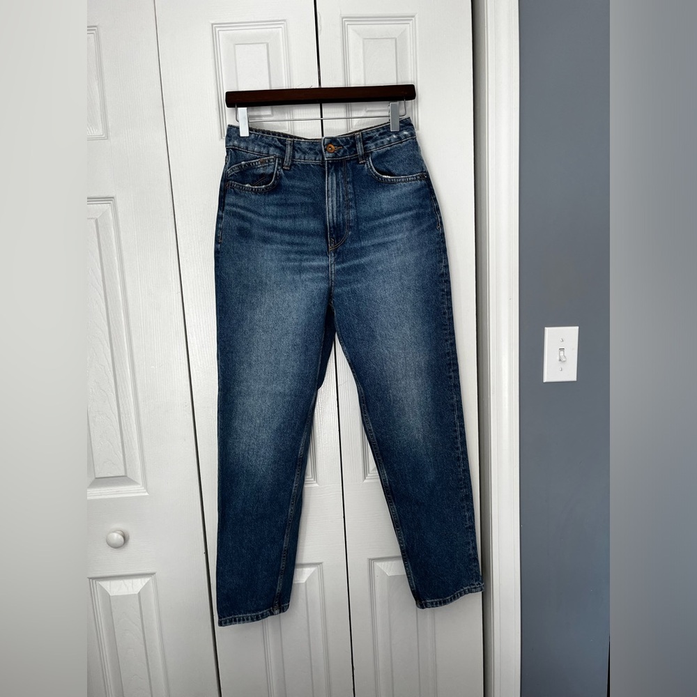 Zara mom jeans. Medium wash.